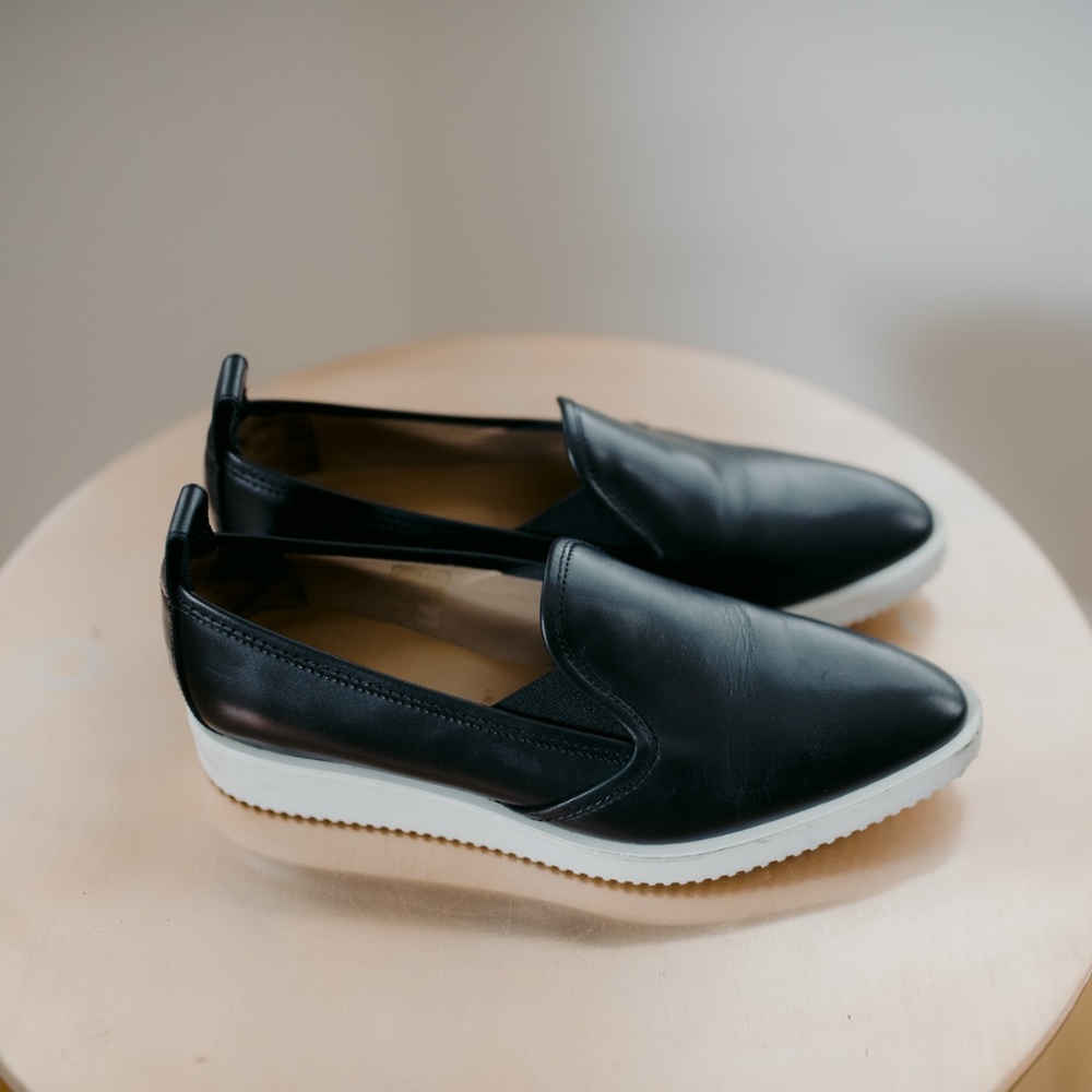 Everlane Street Shoe - size 6.5
